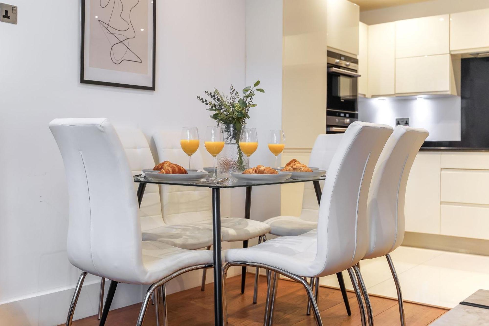 Notting Hill & Hyde Park - 2Br - Cityapartmentstay Londra Exterior foto